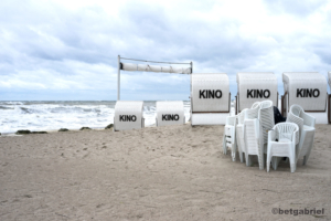 Kino Strandkino lockdown corona sturmflut ostsee kuehlungsborn, Fotografie